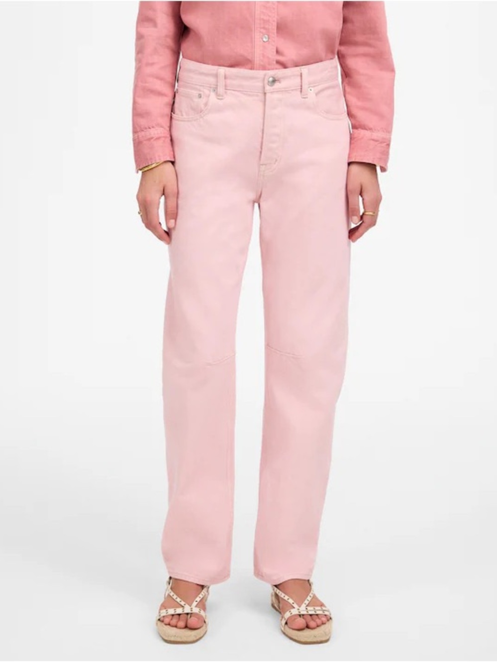 Madewell Darted Barrel Leg Jeans in Pink